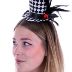 Minihoedje Zwart/Wit Geblokt