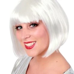 Pruik Sensation Bobline Wit